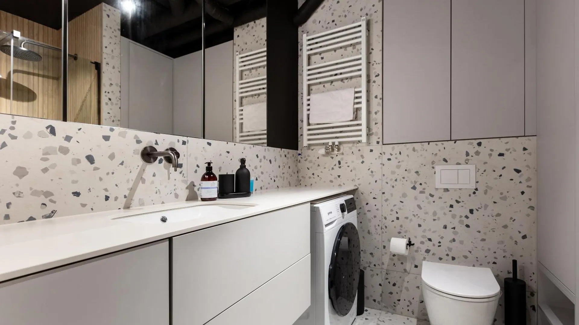 Quercus Deluxe Studio Gdansk Poland
